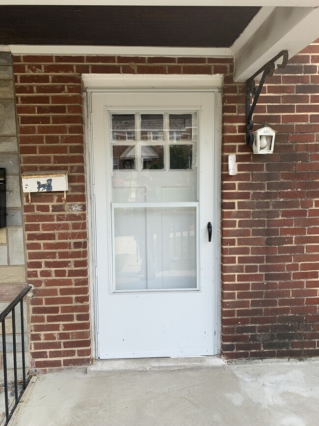 160 W Meadow Road 160 W Meadow Rd Baltimore MD 21225 Apartment Finder