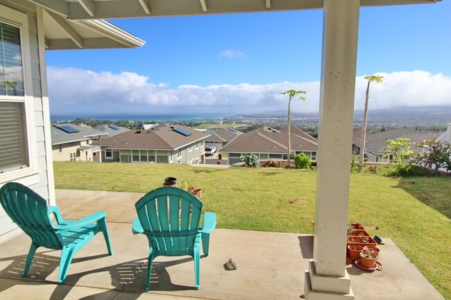 Building Photo - Single level 3bed/2Bath w/Ocean Views - Br...