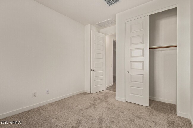 Building Photo - 11207 W Luxton Ln