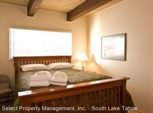 Building Photo - 3 br, 2 bath House - 479 Capri Dr