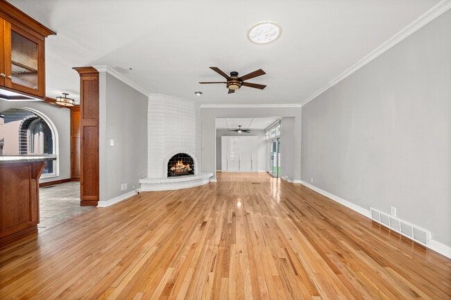 Building Photo - 1839 Cottonwood Club Cir
