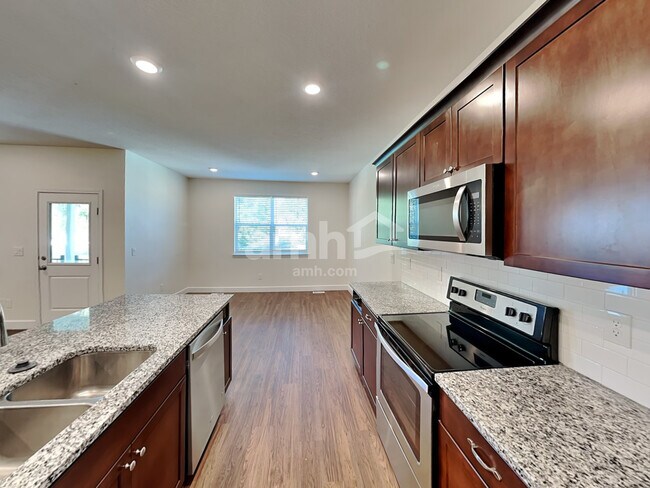 Building Photo - 4383 N Morgan Way