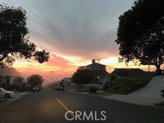 Building Photo - 848 Calle de Arboles