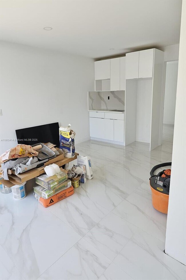 Building Photo - 9313 NW 24th Pl