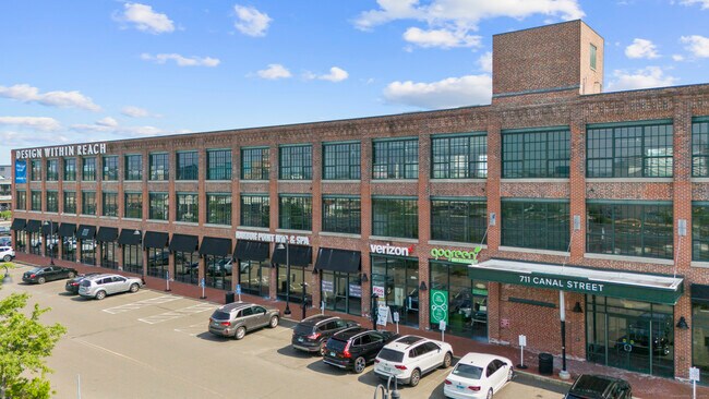 Building Photo - 784 Atlantic St