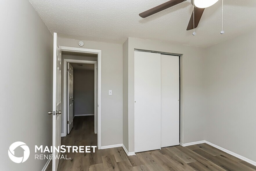 Building Photo - 1132 Hollywood Ave