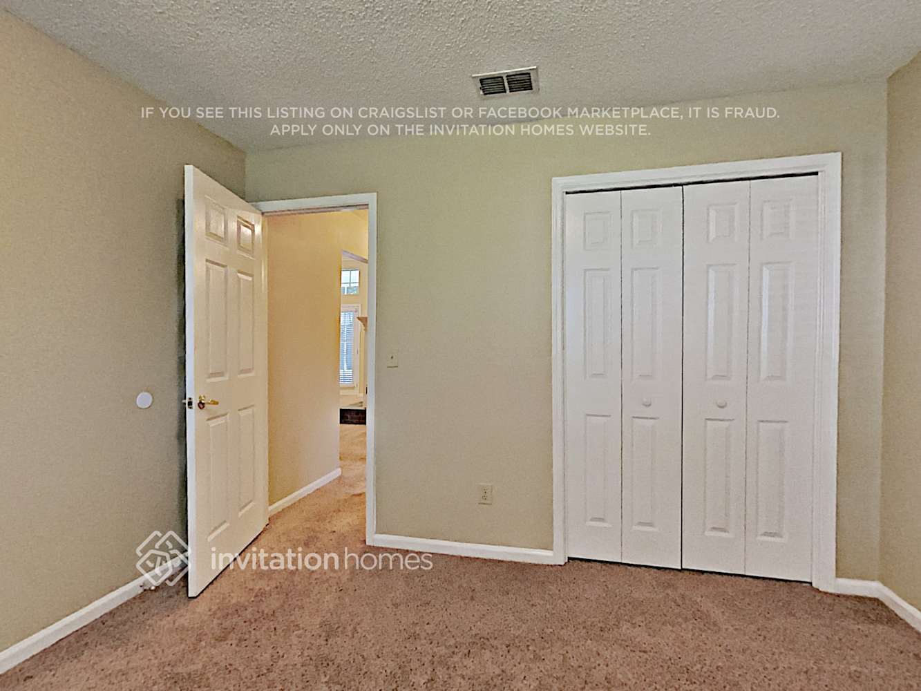 Building Photo - 11826 Clearwater Oaks Dr W