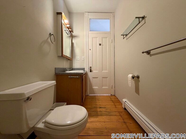 Building Photo - 367 Somerville Ave