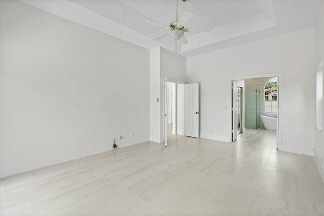 Building Photo - 20321 Hacienda Ct