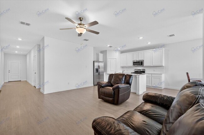 Building Photo - 1306 Eclipse Ln