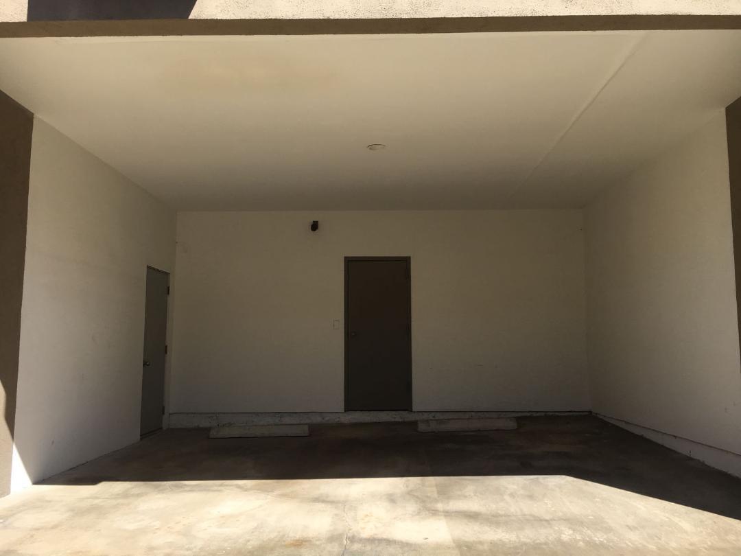Building Photo - 1733 Lucile Ave