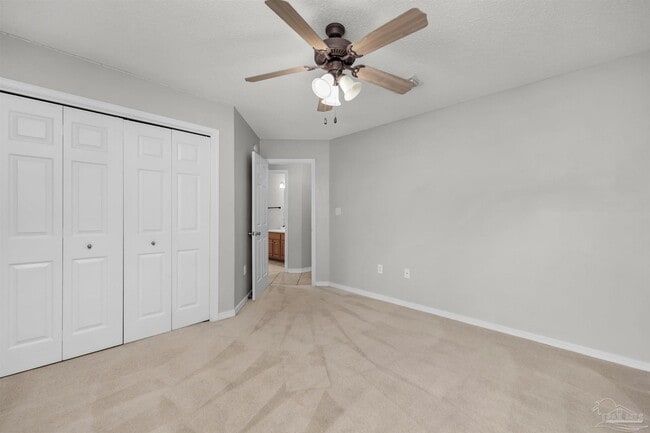 Building Photo - 2491 Parkridge Dr