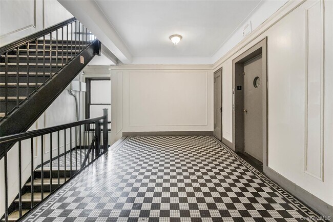 Building Photo - 1100 Grand Concourse
