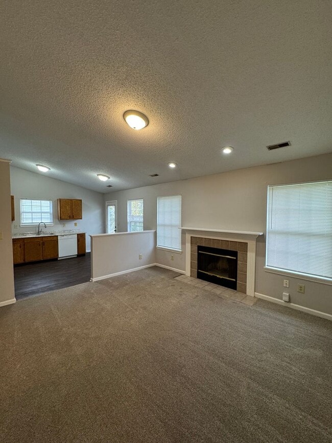 Building Photo - Pike Township - 3 bedroom home