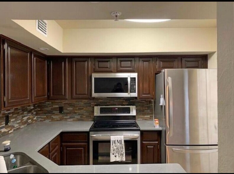 Building Photo - 5565 Preston Oaks Rd