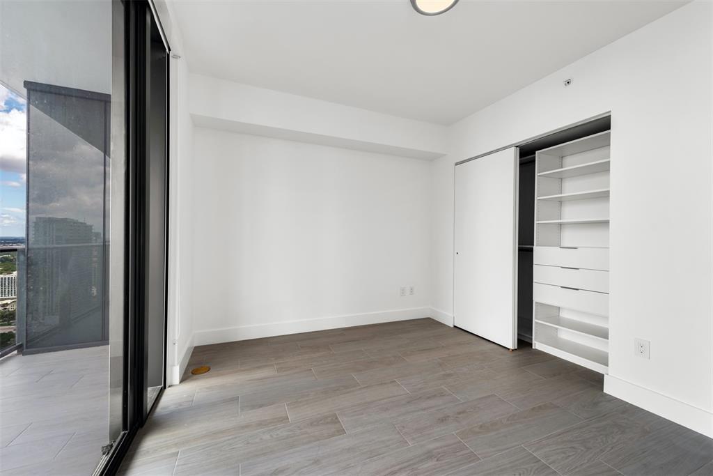 Building Photo - 3131 NE 7th Ave