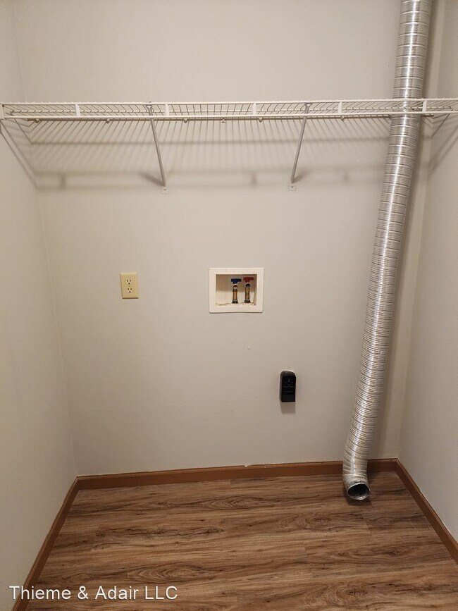 Building Photo - 3 br, 2 bath House - 209 Dryer Dr