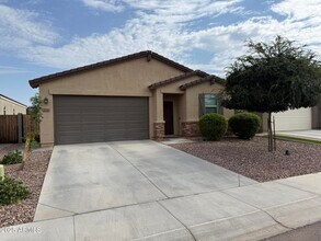 Building Photo - 336 W Tenia Trail