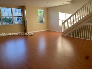 Building Photo - 833 Millbrae Ct