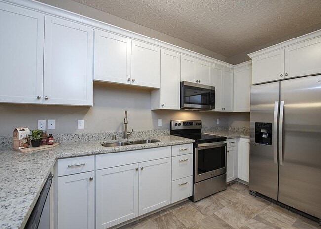 Building Photo - 11319 16th St NE