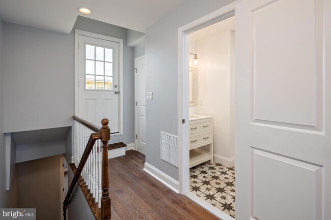 Building Photo - 1714 Patapsco St