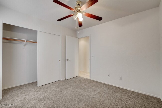 Building Photo - 11125 Gateview Ln