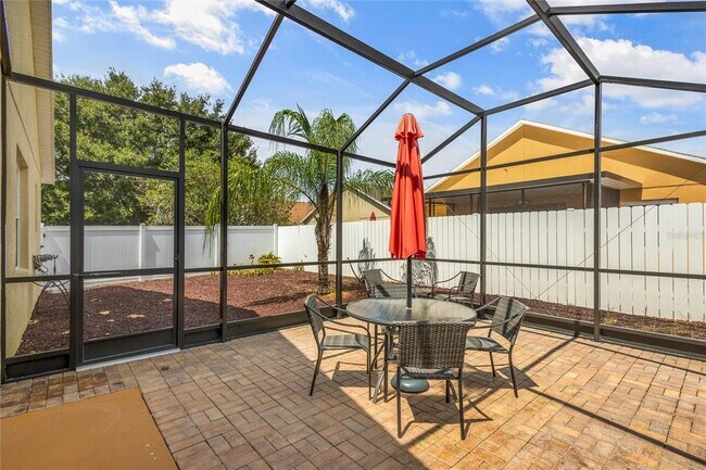 Building Photo - 422 Graystone Blvd