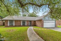 Building Photo - 4512 E Meadow Ln