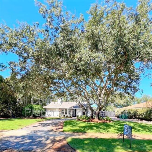 Building Photo - 4104 Indian Bayou N