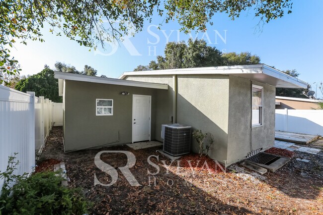 Building Photo - Coming HOME never felt so good!