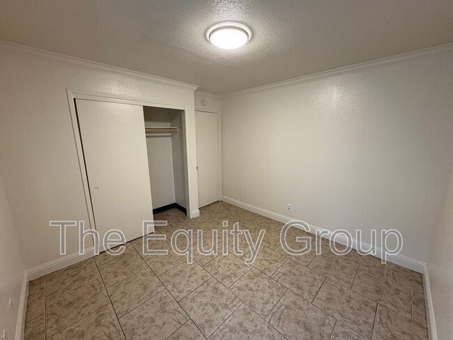 Building Photo - 1642 N Goddard St