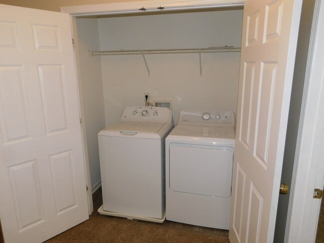 Building Photo - 3131 Decapolis Dr