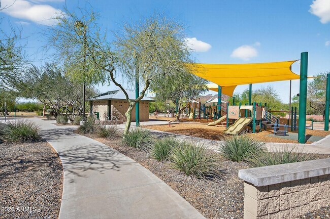 Building Photo - 7135 W Desert Mirage Dr