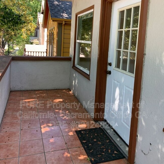 Building Photo - 1410 1/2 19th St