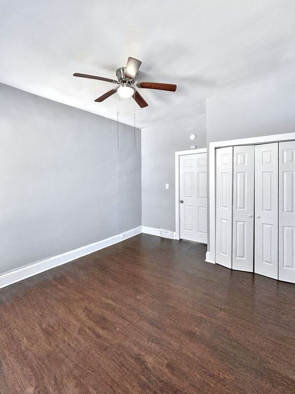 Building Photo - 1986 W 54th St