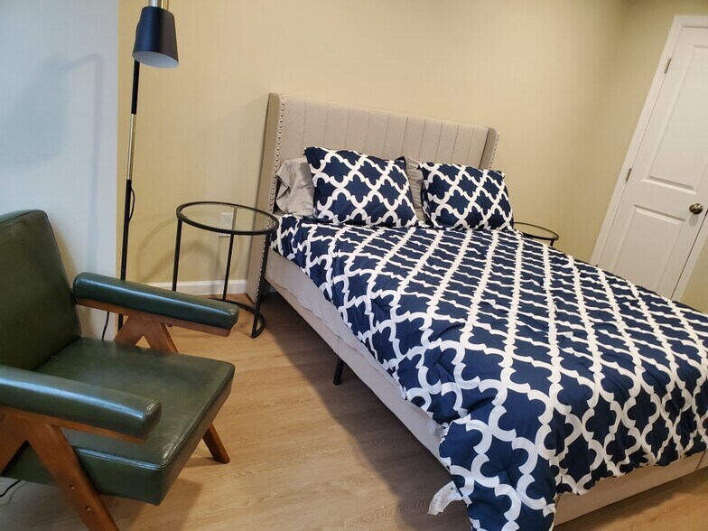 Main Bedroom - 5721 N 13th St