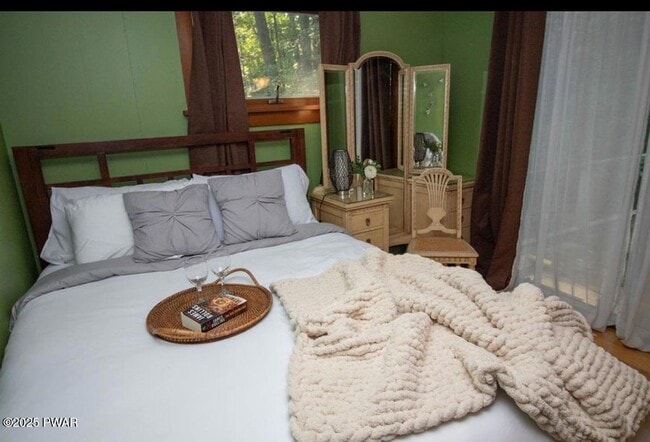 Building Photo - 46 Summit Cir