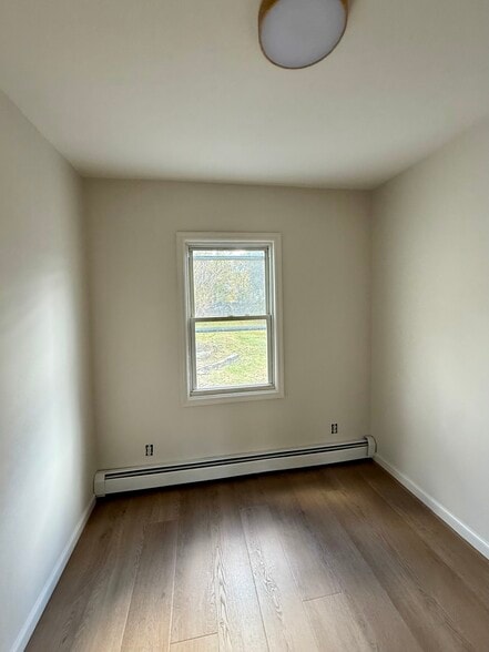 Building Photo - 613 South St