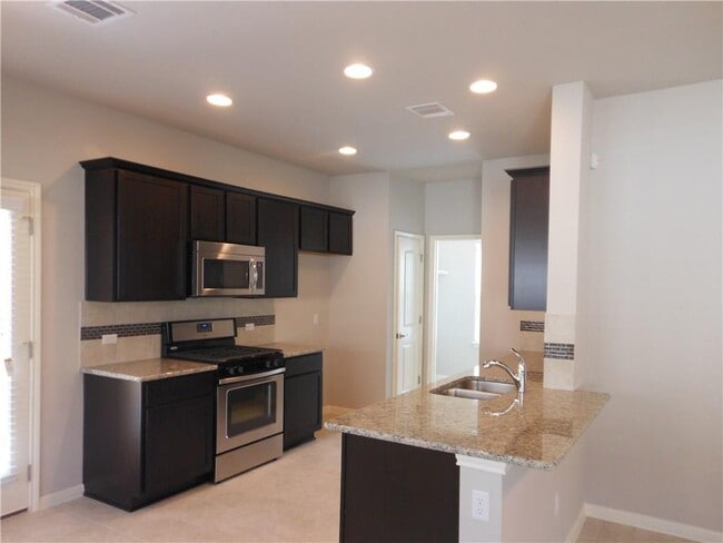 Building Photo - 369 Tilly Ln