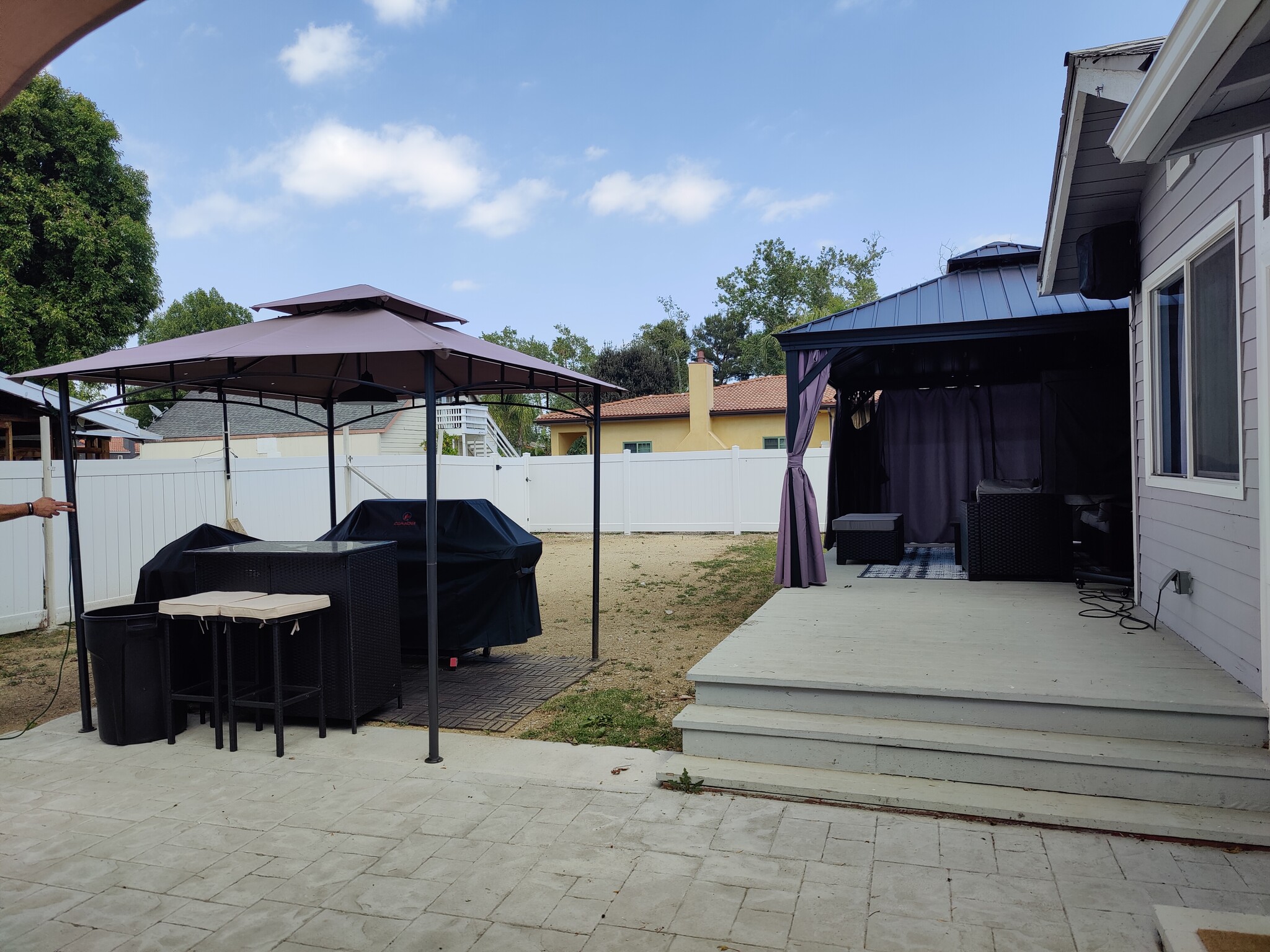 Backyard - 22635 Oxnard St