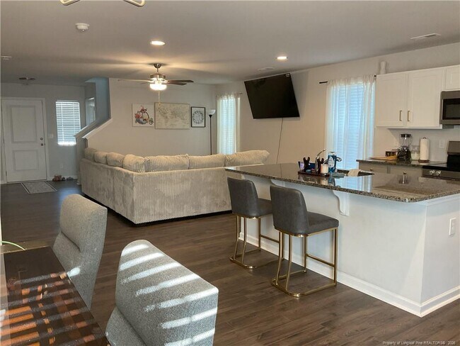 Building Photo - 306 Melbourne Dr