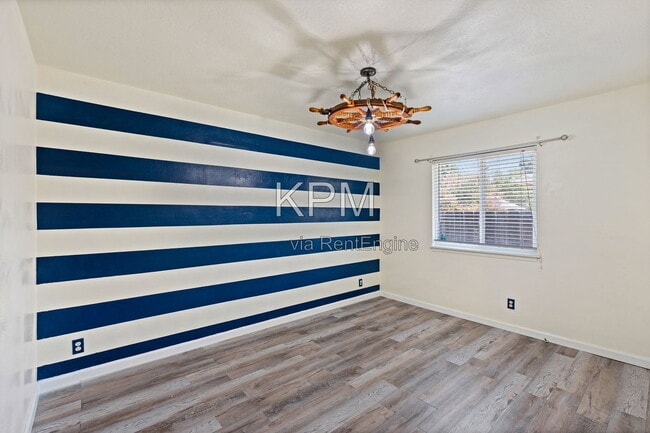 Building Photo - 2155 Portola Ave