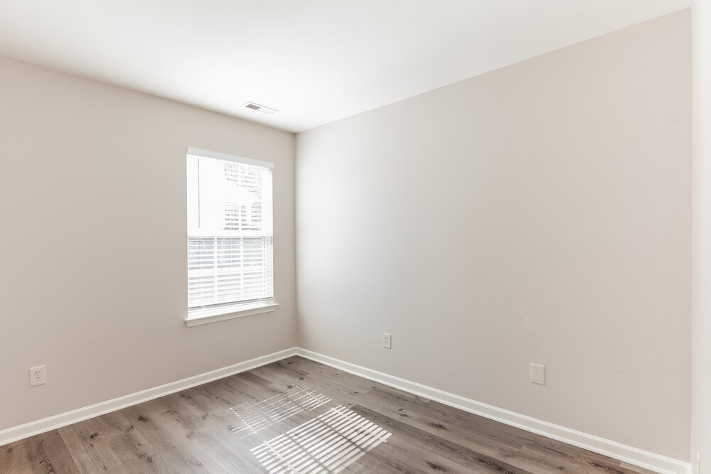 Building Photo - 2896 Rockingham Ct SW