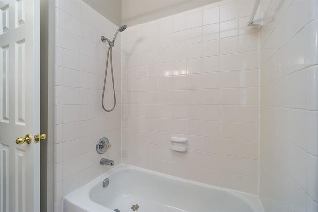Building Photo - 4413 Ableside Dr