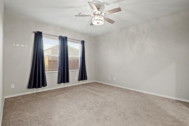 Building Photo - 6306 Highland Trl Dr