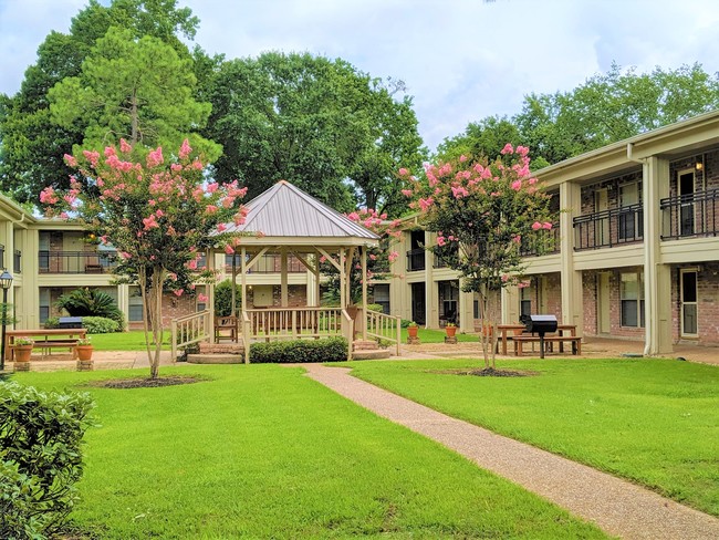 Primary Photo - Jefferson House