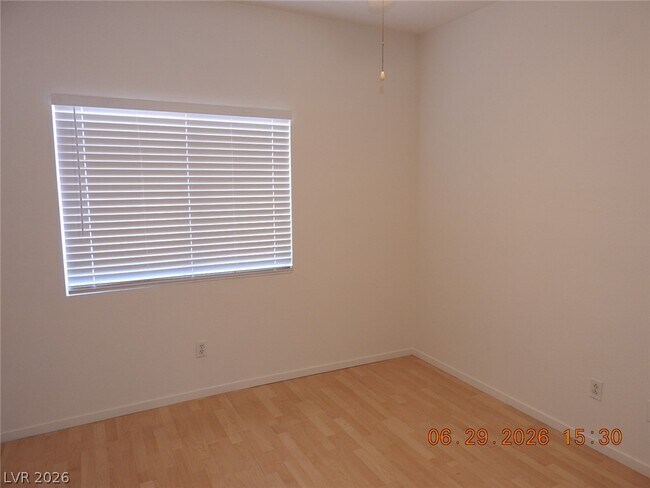 Building Photo - 742 Endicott Ct