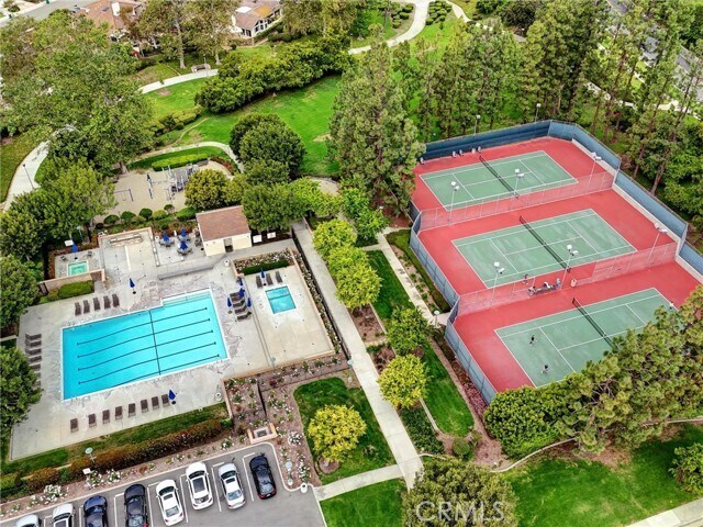 Building Photo - 16 Sycamore Creek