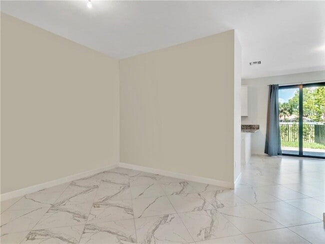Building Photo - 13056 Anthorne Ln