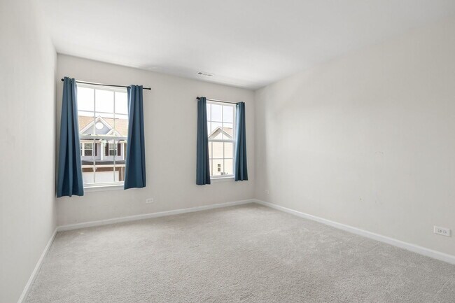 Building Photo - 3404 Helene Rieder Dr